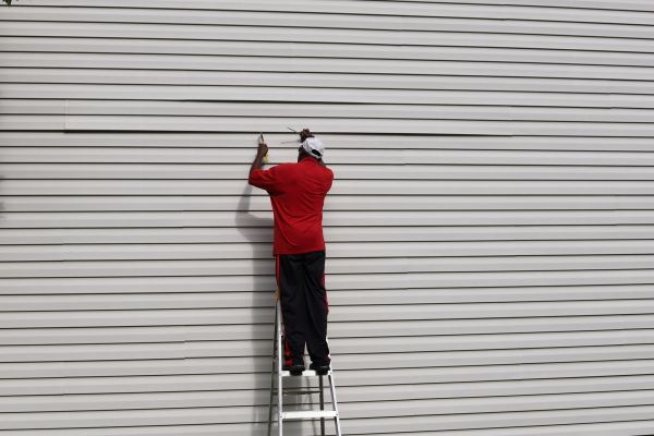 Loose Siding Repair in Keller
